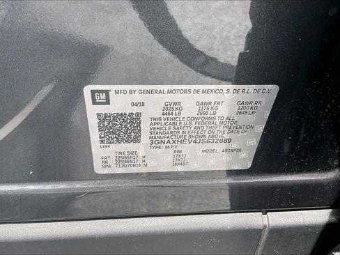 Used 2018 Chevrolet Equinox LS FWD image 30