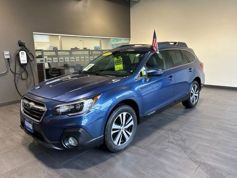 Used 2019 Subaru Outback 2.5i Limited AWD/4WD image 43
