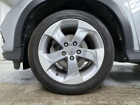Used 2021 Honda HR-V LX image 14