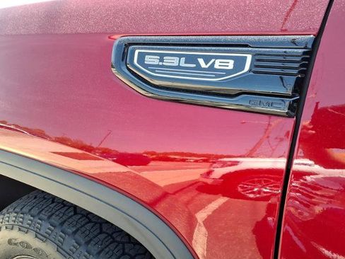 Used 2023 GMC Sierra 1500 Elevation w/ Elevation Premium Package AWD/4WD image 8