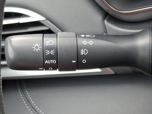 Used 2020 Subaru Outback Limited w/ Popular Package #2 AWD/4WD image 27