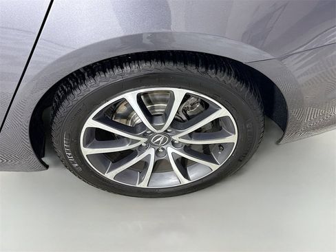 Used 2018 Acura TLX V6 w/ Technology Package image 30
