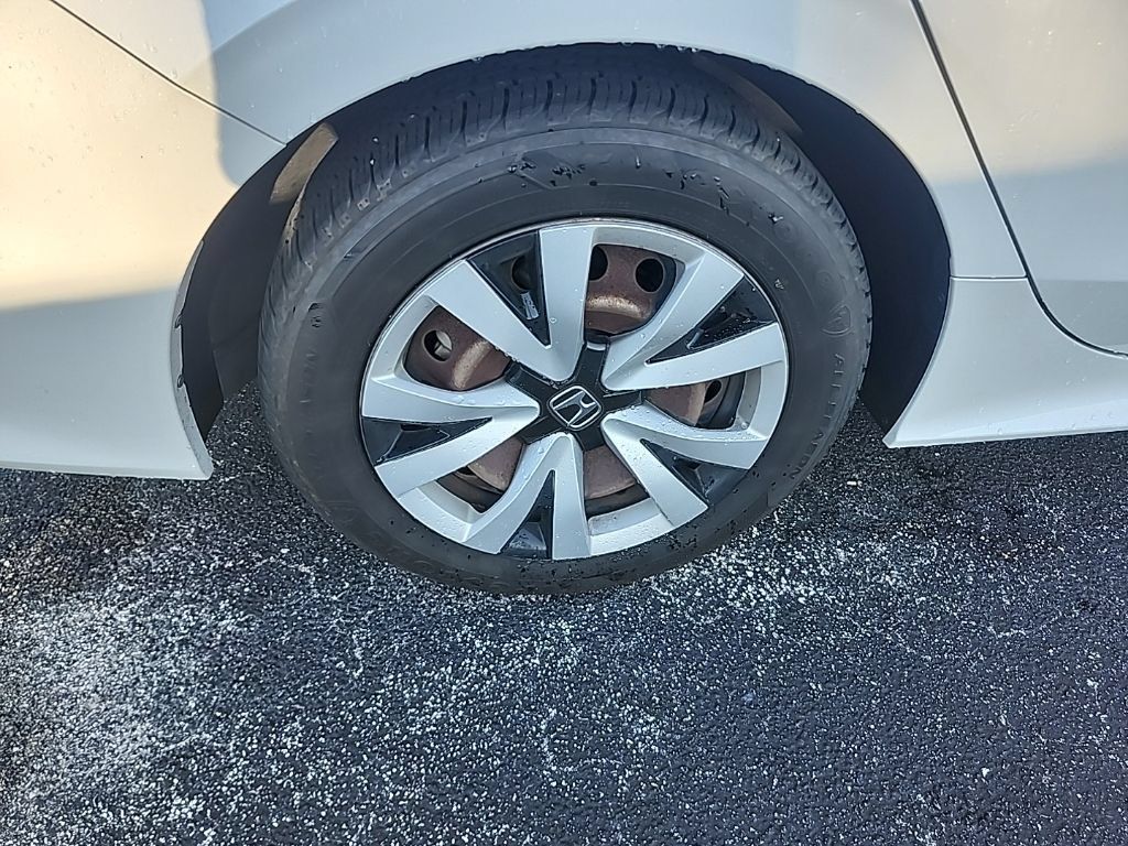 Used 2022 Honda Civic LX image 6