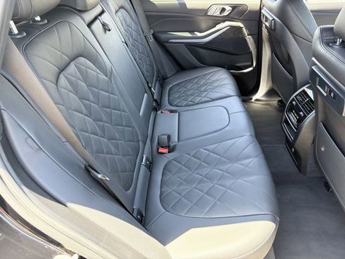 Used 2023 BMW X5 sDrive40i RWD image 14
