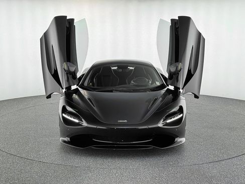 New 2026 McLaren 750S Spider image 9