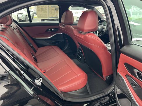 Used 2024 BMW 330e w/ Premium Package image 33