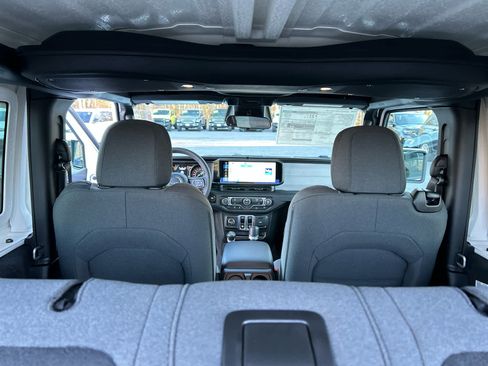 New 2026 Jeep Wrangler Sport S image 33