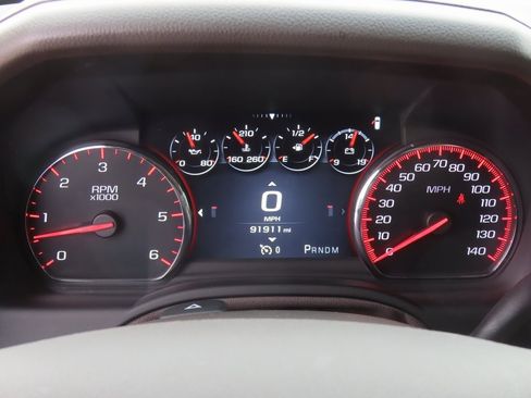 Used 2016 GMC Yukon XL Denali w/ Open Road Package image 27