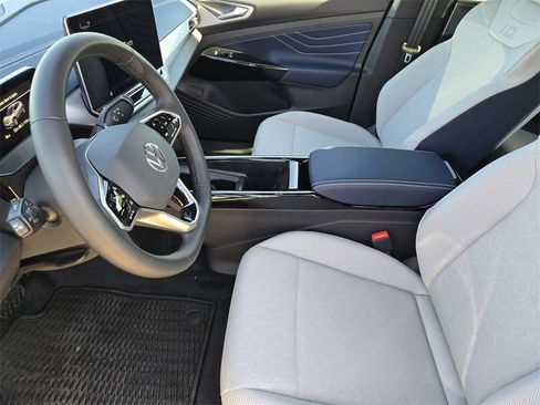 New 2025 Volkswagen ID.4 Pro S Plus image 10
