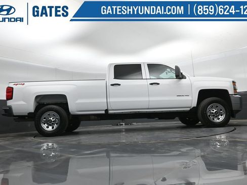 Used 2017 Chevrolet Silverado 3500 W/T AWD/4WD image 35