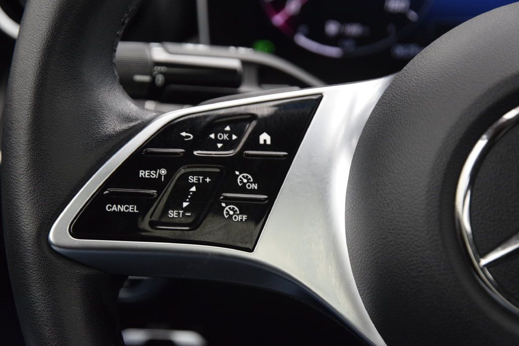 Certified 2024 Mercedes-Benz C 300 4MATIC Sedan image 23