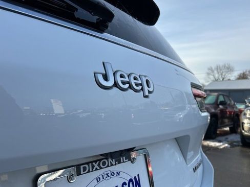 Used 2024 Jeep Grand Cherokee L Limited w/ Trailer Tow Package image 8