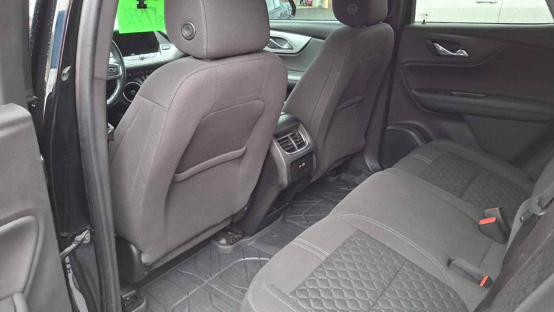 Used 2019 Chevrolet Blazer LT AWD/4WD image 8