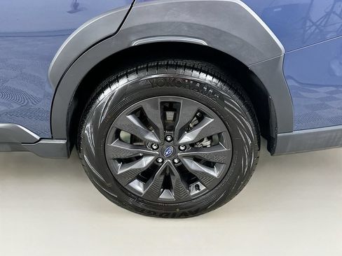 Used 2025 Subaru Outback Onyx Edition AWD/4WD image 24