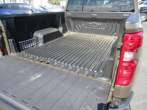 Certified 2024 Chevrolet Silverado 1500 LT AWD/4WD image 31