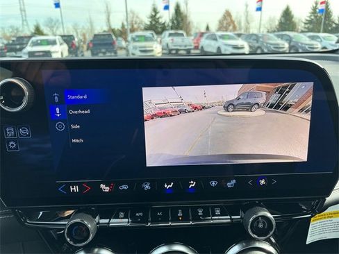 Used 2024 Chevrolet Blazer EV LT image 26