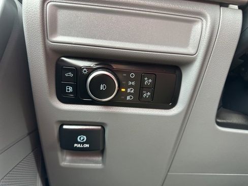 Used 2024 Ford F150 XLT w/ Mobile Office Package image 25