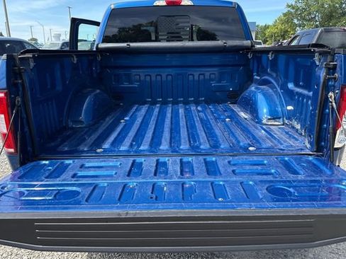 Used 2018 Ford F150 XLT w/ Equipment Group 302A Luxury AWD/4WD image 12