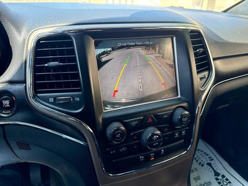 Used 2015 Jeep Grand Cherokee Limited w/ Luxury Group II RWD image 22