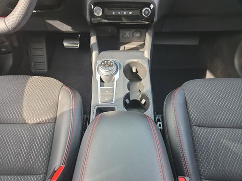 Certified 2023 Ford Escape ST-Line w/ Tech Pack #1 image 21