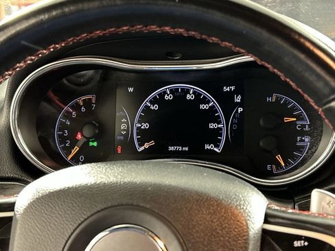 Used 2020 Jeep Grand Cherokee Trailhawk w/ Interior Metal Package image 15