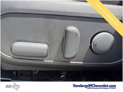 Used 2025 Hyundai Kona SEL FWD image 23