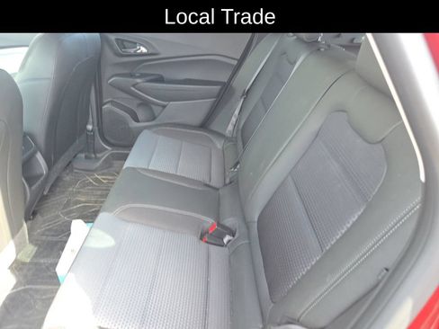 Used 2025 Chevrolet Trax LT w/ Driver Confidence Package FWD image 9