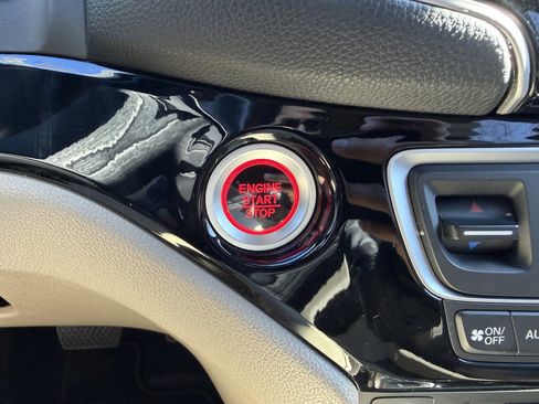 Used 2022 Honda Pilot Elite image 41