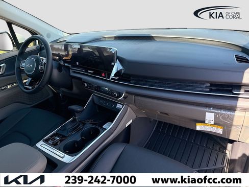 New 2026 Kia Carnival EX image 14