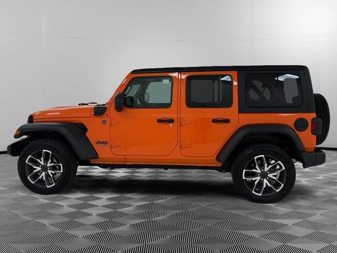 Used 2025 Jeep Wrangler Unlimited Sport S 4xe w/ Convenience Group AWD/4WD image 2