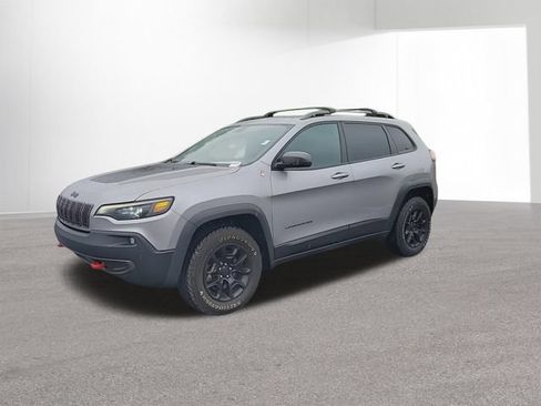 Used 2019 Jeep Cherokee Trailhawk w/ Comfort/Convenience Group AWD/4WD image 5