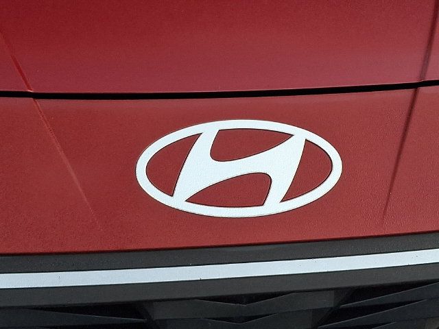 Used 2025 Hyundai Elantra SE FWD image 6