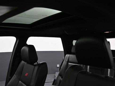 Used 2024 Dodge Durango GT AWD/4WD image 11
