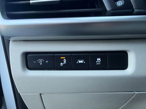 Used 2020 Kia Telluride S image 16