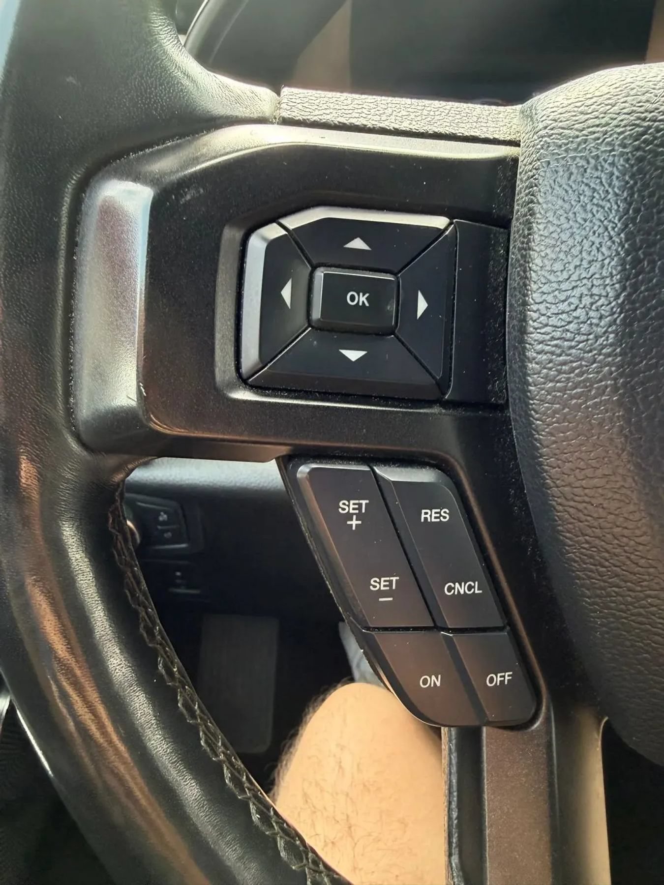 Used 2019 Ford Expedition Max Limited AWD/4WD image 21