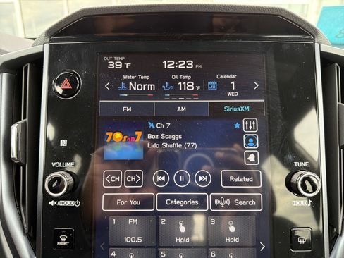 Used 2025 Subaru Forester Limited image 22