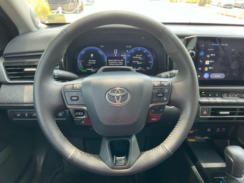 Used 2026 Toyota Camry XLE w/ Premium Plus Package FWD image 9