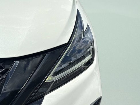 Certified 2023 Nissan Murano SV w/ SV Midnight Edition Package FWD image 15