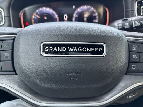 New 2026 Jeep Grand Wagoneer L 4WD w/ HD Trailer Tow Package image 27