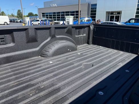 Used 2025 Ford F350 XLT w/ FX4 Off-Road Package AWD/4WD image 17