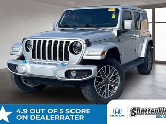 Used 2023 Jeep Wrangler Unlimited Sahara AWD/4WD video 1