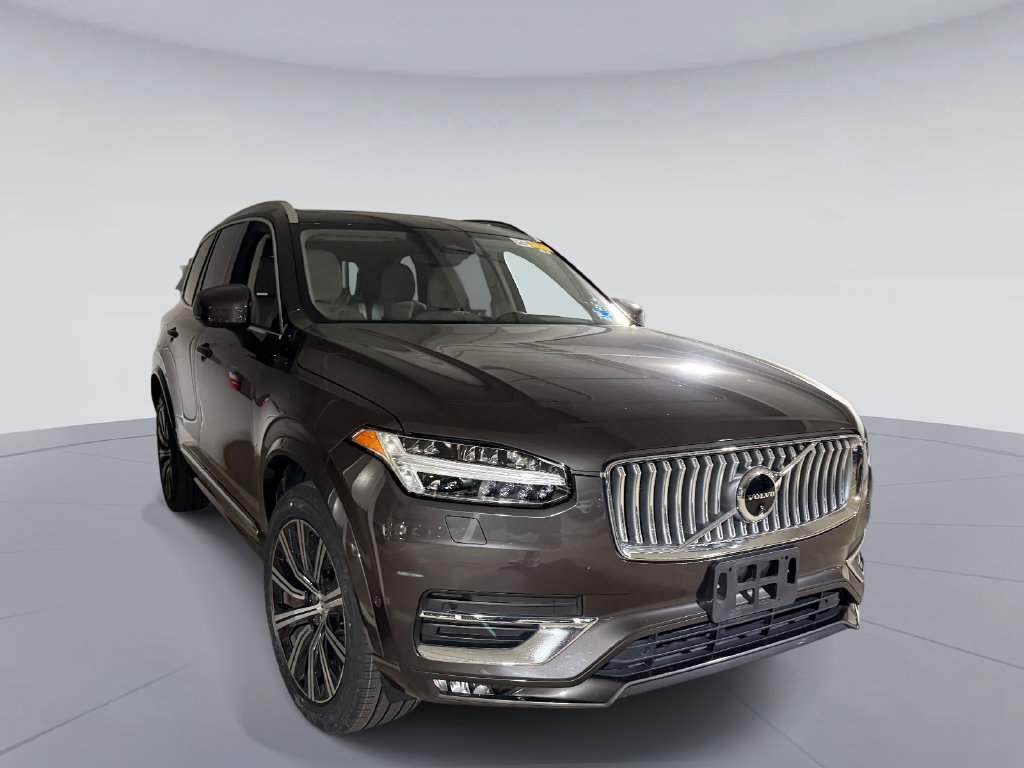 Used 2023 Volvo XC90 B6 Plus AWD/4WD image 3