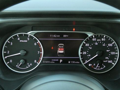 Used 2024 Nissan Rogue SV image 5