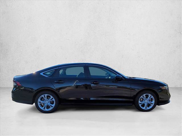 Used 2025 Honda Accord LX image 4