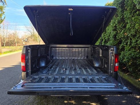 Used 2006 Ford F150 XLT image 10