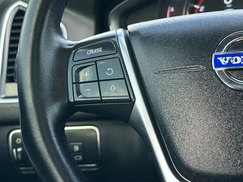 Used 2016 Volvo XC60 T5 Premier w/ Proximity Package image 29