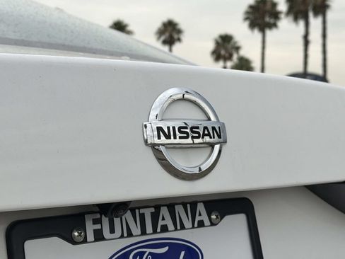 Used 2023 Nissan Sentra SV FWD image 9