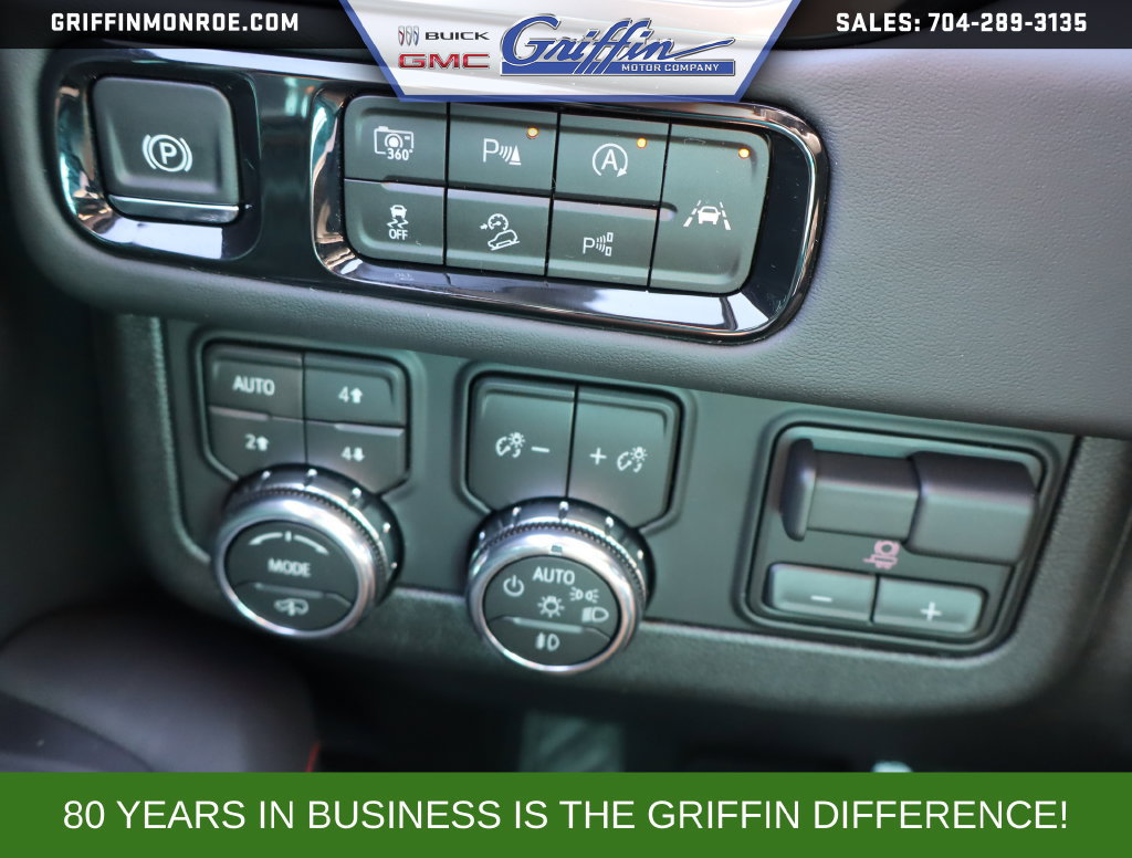 New 2027 GMC Yukon AT4 Ultimate AWD/4WD image 19