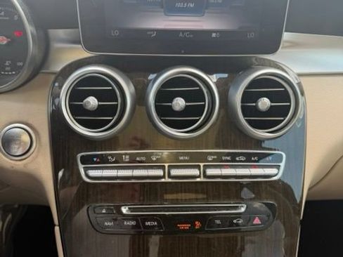 Used 2016 Mercedes-Benz GLC 300 image 15