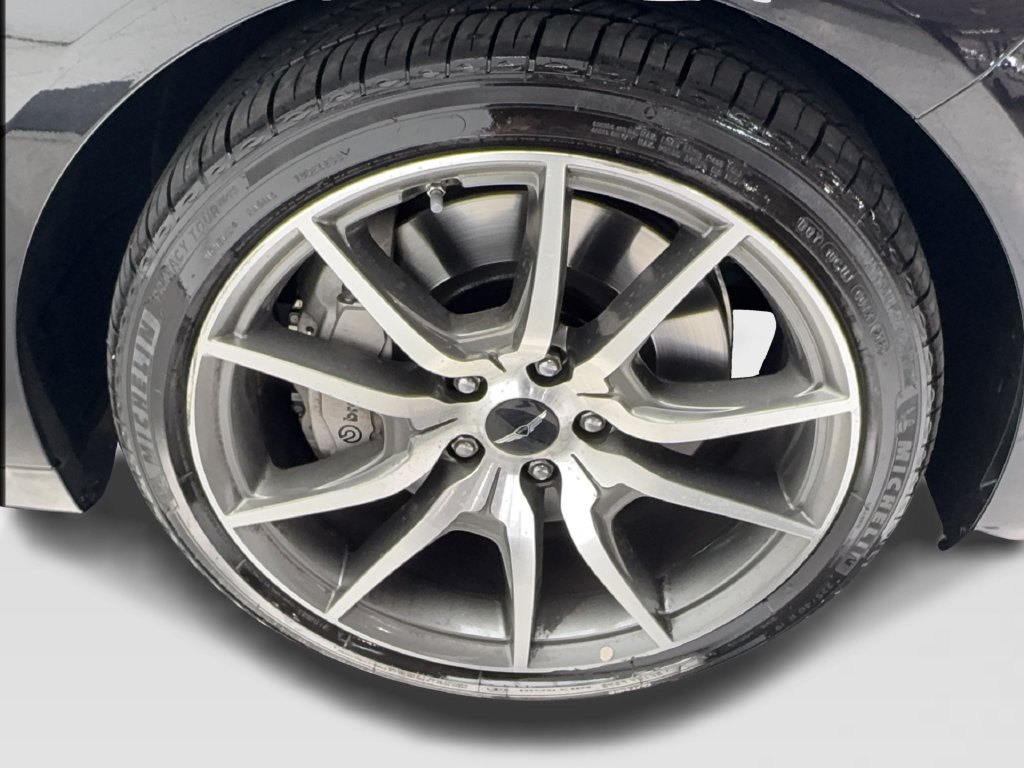 Used 2026 Genesis G70 2.5T RWD image 15